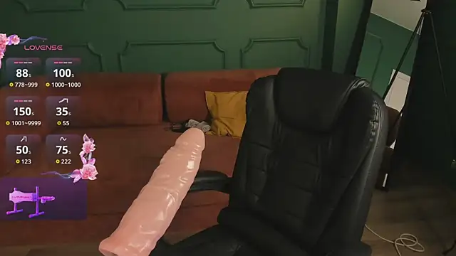 MayWins online show from February 18, 8:13 am