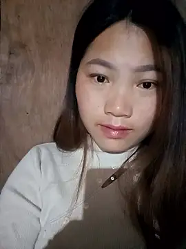 min-xinh online show from January 12, 9:42 pm