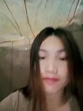 min-xinh online show from October 8, 1:15 pm