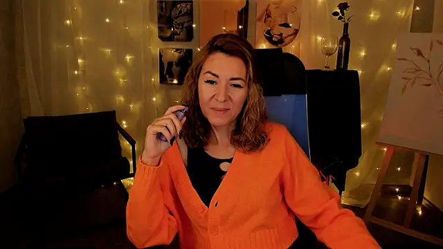 DonnaSmitth online show from October 31, 3:27 pm