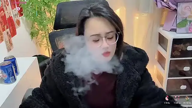 NEWONETO online show from February 6, 8:45 pm