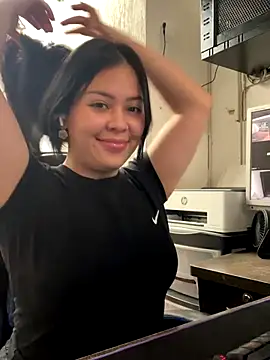 AnnyJhonsonn online show from October 8, 6:34 pm