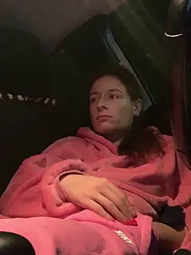 GoldenPussy1329 online show from November 15, 9:16 pm