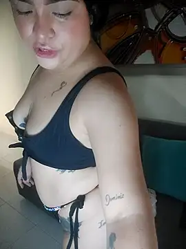 Snapshot of Pao_Aislantk chatting on October 7, 3:16 pm Pao Aislantk online show from October 7, 3:16 pm
