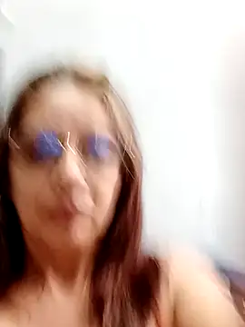 Snapshot of AdiniTA__Hot chatting on October 8, 8:35 pm AdiniTA Hot online show from October 8, 8:35 pm
