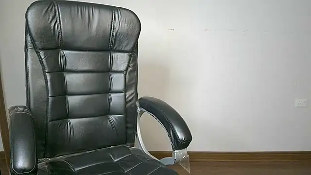 mooonlightbaby online show from March 28, 3:33 pm