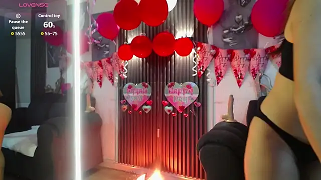 chloe  Jones  online show from February 10, 1:03 pm