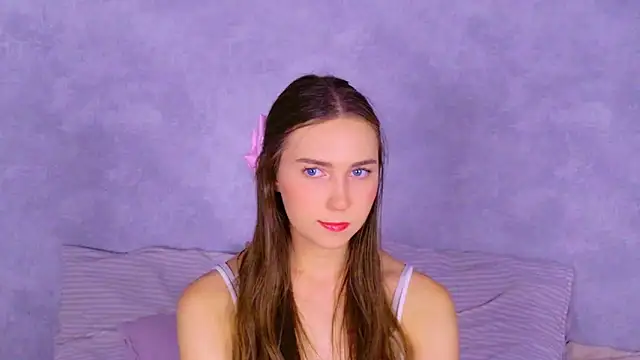 OliviaLay online show from November 24, 12:18 pm