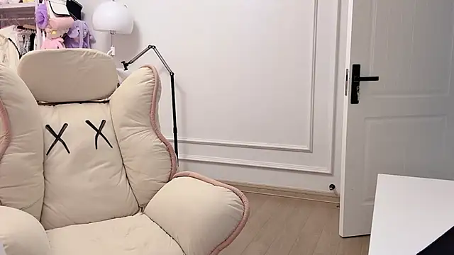 Titi-175 online show from March 31, 8:25 am