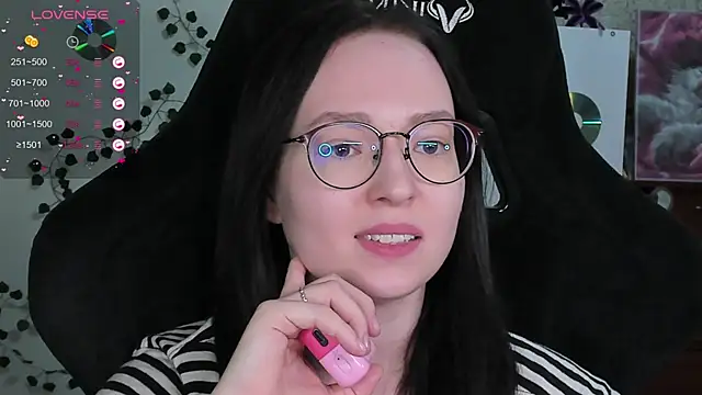 power robynn online show from February 27, 6:41 pm