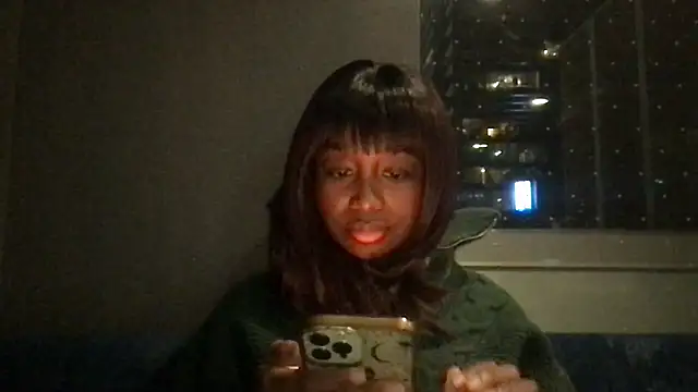 tia   fox online show from December 3, 3:09 am