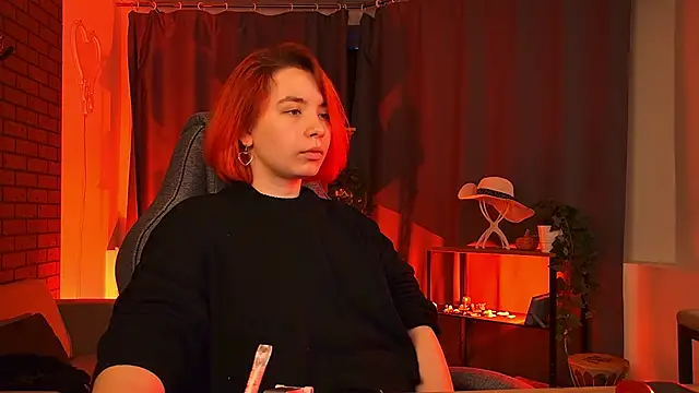 MarcelineChi online show from February 24, 5:06 am