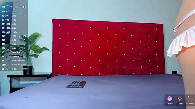 Luciaoregon online show from April 13, 1:56 pm