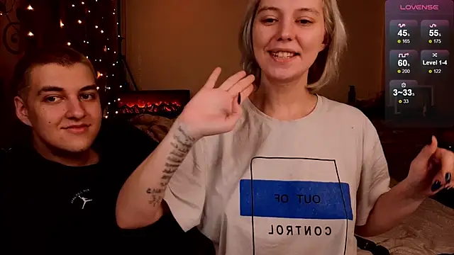 Sex Vibe couple online show from January 18, 9:00 pm