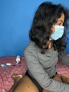 SukiyamaAsia online show from October 26, 5:52 pm