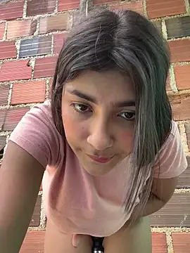 Snapshot of Sweed-virgin-pussy chatting on October 11, 8:00 pm Sweed-virgin-pussy online show from October 11, 8:00 pm