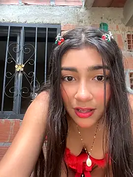 Snapshot of Sweed-virgin-pussy chatting on October 9, 5:50 pm Sweed-virgin-pussy online show from October 9, 5:50 pm