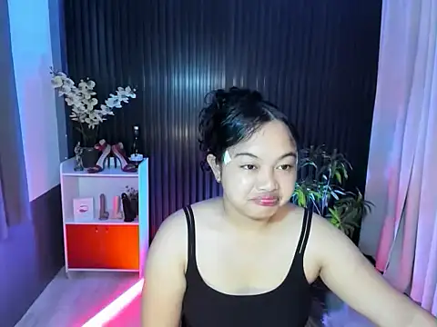 UrFavouriteCravings online show from October 29, 12:48 am