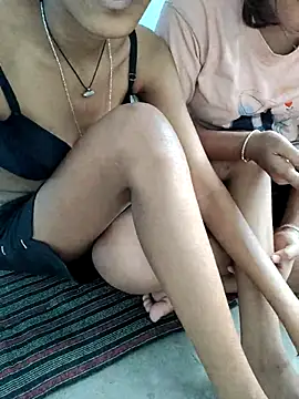 Unique girls90 online show from February 13, 9:44 am