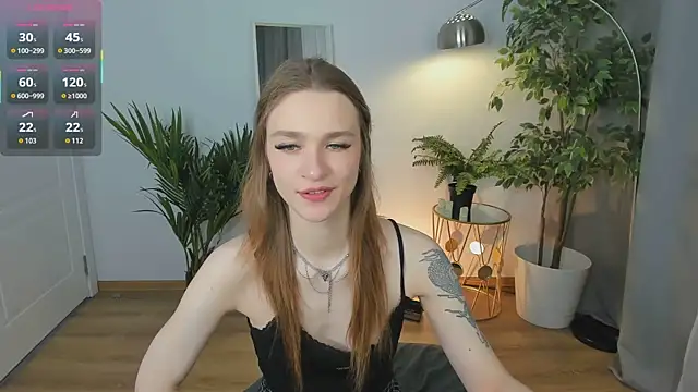 PollyMayer online show from November 21, 8:55 pm