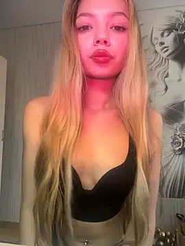  Siennaaa  online show from November 4, 12:43 pm