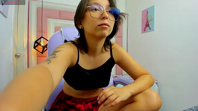 Klaret Toy online show from March 23, 8:59 pm