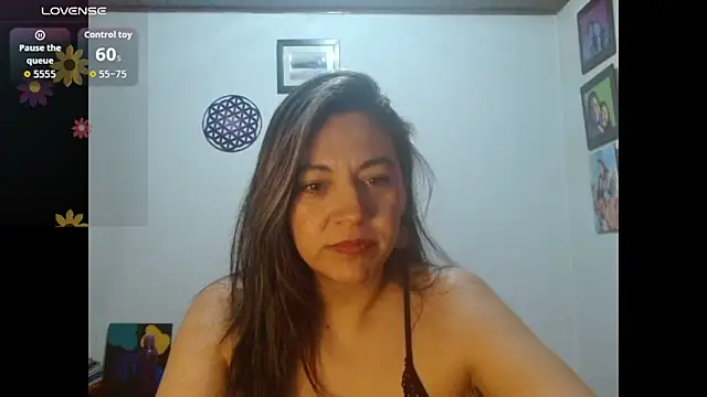 XxAntonellaxxx online show from November 12, 1:25 am