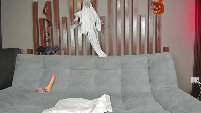 ashley jonee online show from October 22, 8:36 pm