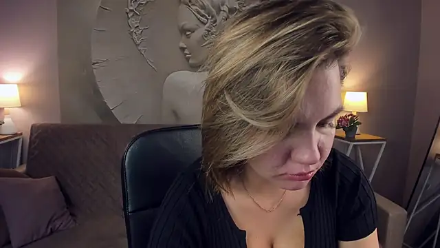 AriaEven online show from October 13, 9:56 am