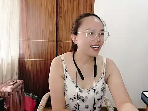 yueliang-166 online show from October 10, 3:55 am