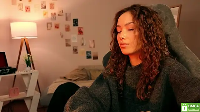 branchwithflowerss online show from October 24, 12:23 pm