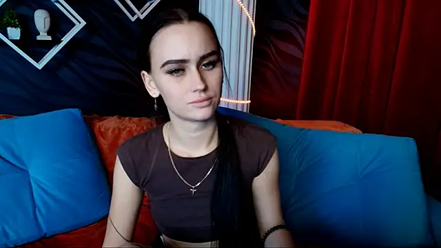 Snapshot of Lisa__Johnson chatting on October 8, 11:03 am Lisa Johnson online show from October 8, 11:03 am