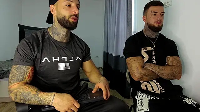 MasculineGuy99 online show from November 7, 8:53 am