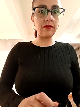 Jade 1-9 online show from February 14, 5:04 pm