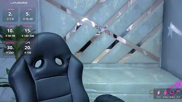 mia foster t online show from March 17, 1:26 pm