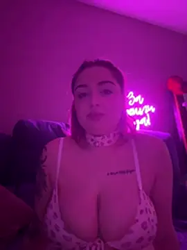 KellyMoors online show from February 11, 2:47 am