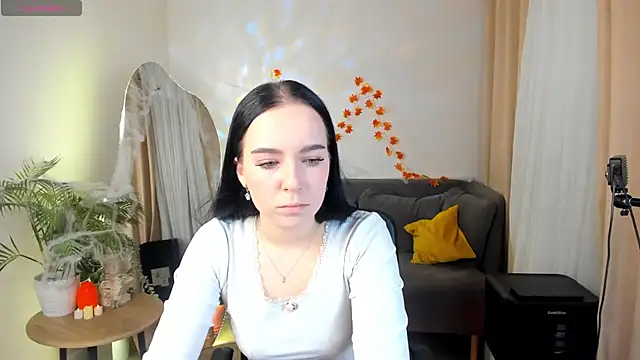 Avelyne  online show from October 23, 8:59 pm