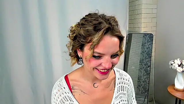 Snapshot of FeliceSpigner chatting on October 6, 4:23 pm FeliceSpigner online show from October 6, 4:23 pm