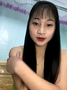 banlinh004 online show from November 2, 2:20 pm