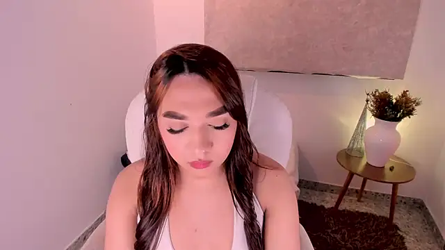 lissascarlett 1 online show from December 5, 7:15 pm