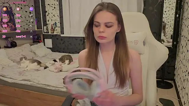 xAlisontiny online show from March 21, 7:08 pm