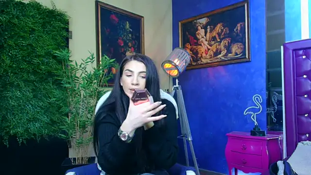 nicolepalmer online show from November 11, 11:51 am