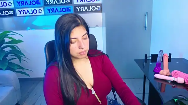 Violetta Swett  online show from October 30, 2:40 pm