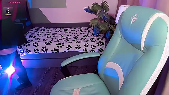 Sarah babyyy online show from December 4, 10:39 am