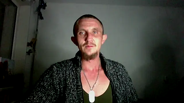 Twolatte1520 online show from April 14, 7:14 pm