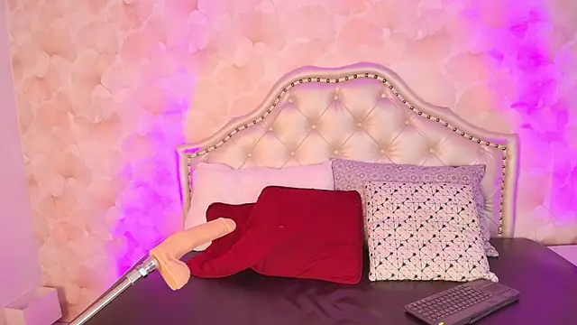 Sophia Valkova online show from October 8, 12:31 pm