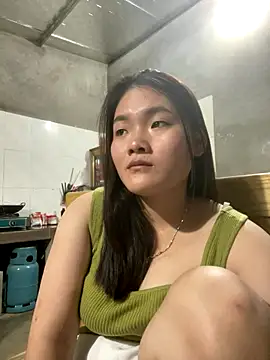 Snapshot of Beautiful-light22 chatting on October 18, 1:03 pm Beautiful-light22 online show from October 18, 1:03 pm