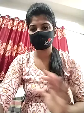 Queen-Any online show from October 21, 8:35 pm