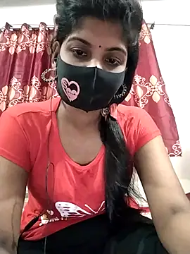 Queen-Any online show from October 15, 7:05 pm