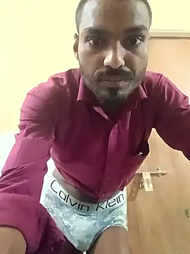 Sameer shaikh31 online show from January 14, 5:40 pm